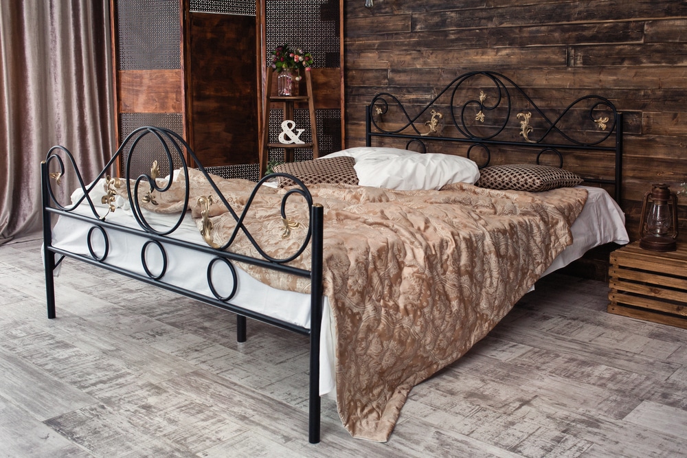 Recognizing The Symptoms Of EMF Sensitivity Caused By Metal Beds